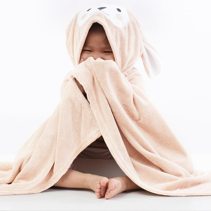 Asciugamano per bambini design coniglio. Multiuso: asciugamano da bagno, poncho da spiaggia o da nuoto, coperta.