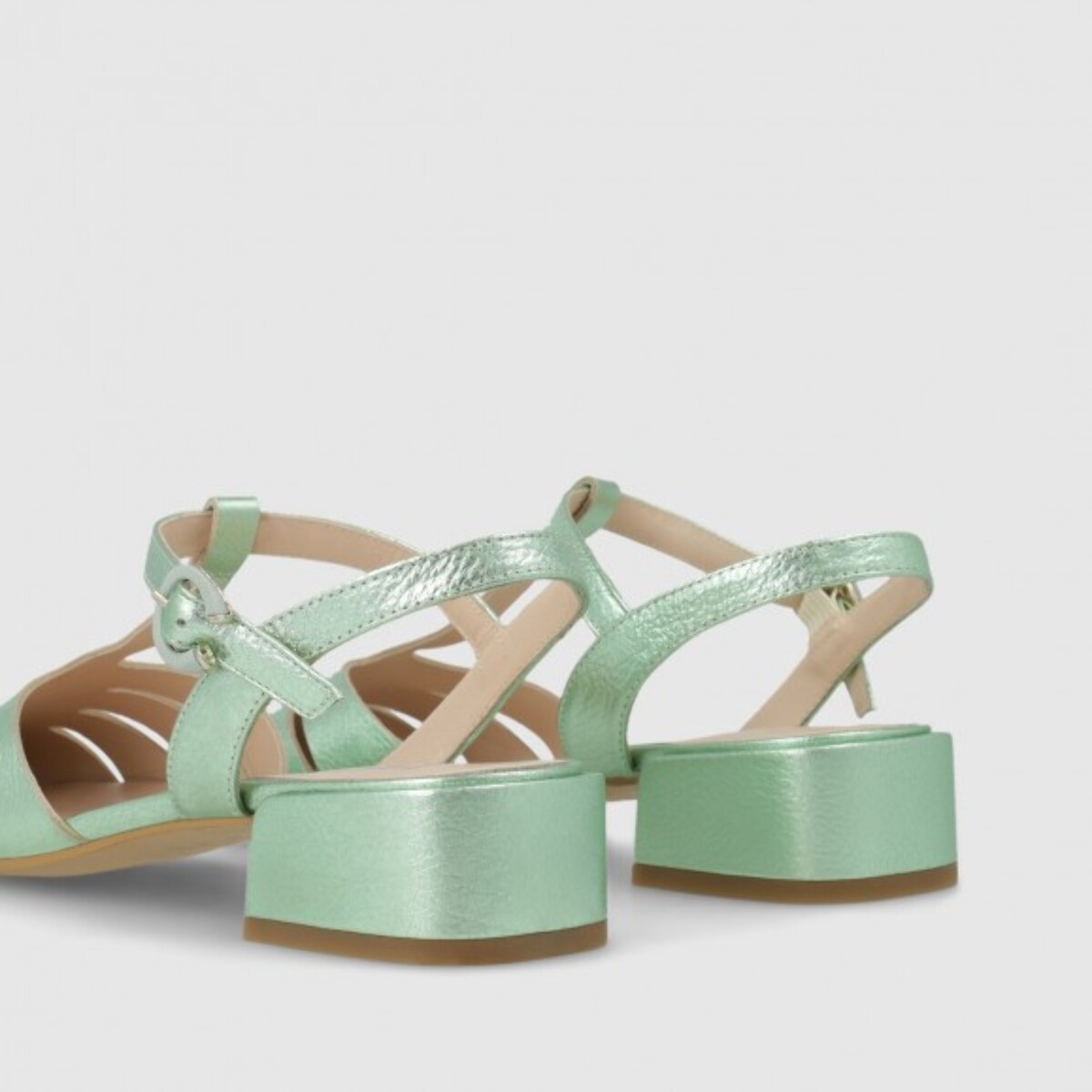 ZAPATOS PLANOS VERDES AMELO