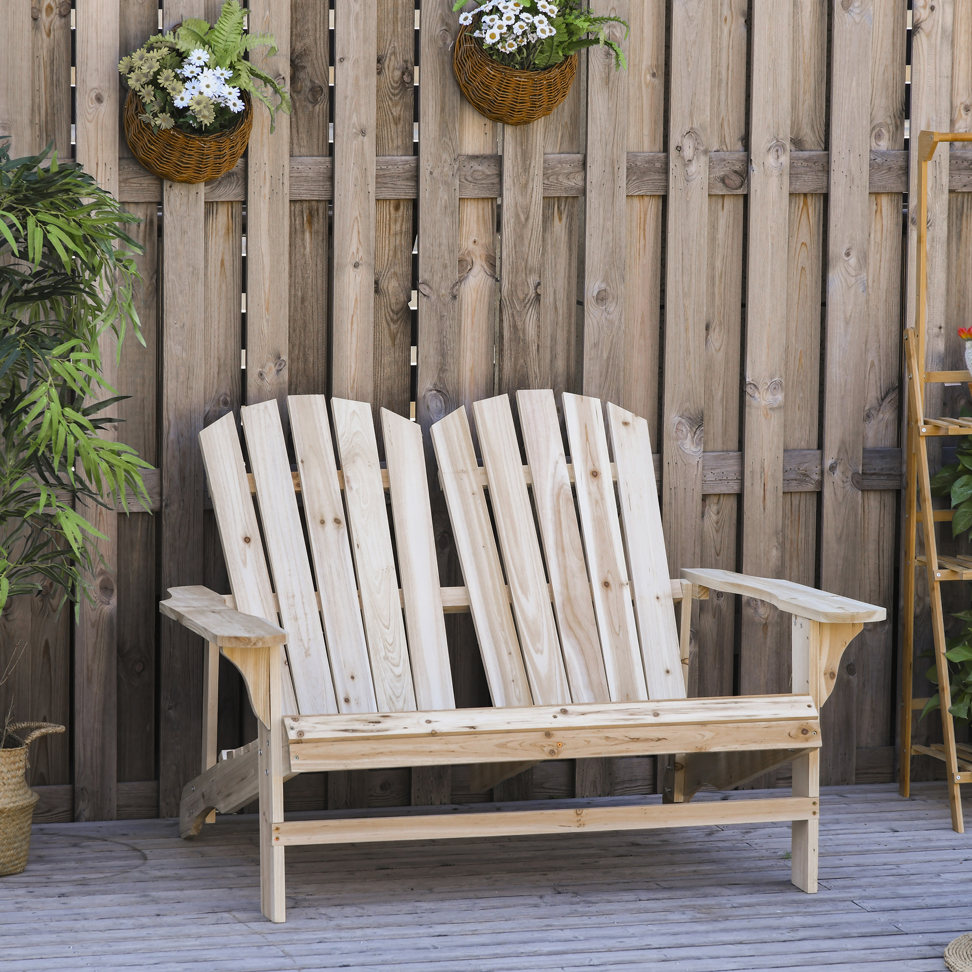 Banc de jardin 2 places design Adirondack assise dossier à lattes larges accoudoirs bois naturel pin lasuré