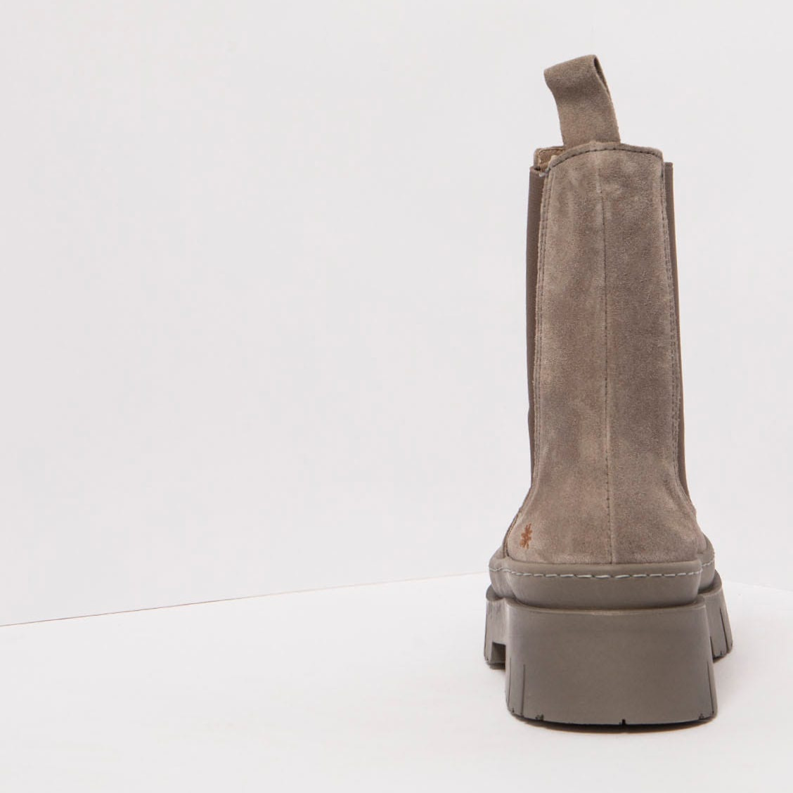 Botines 1954S SILK SUEDE TAUPE/AMBERES color Taupe