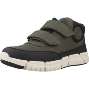 Zapatillas Niño de la marca GEOX  modelo J FLEXYPER BOY VERDE
