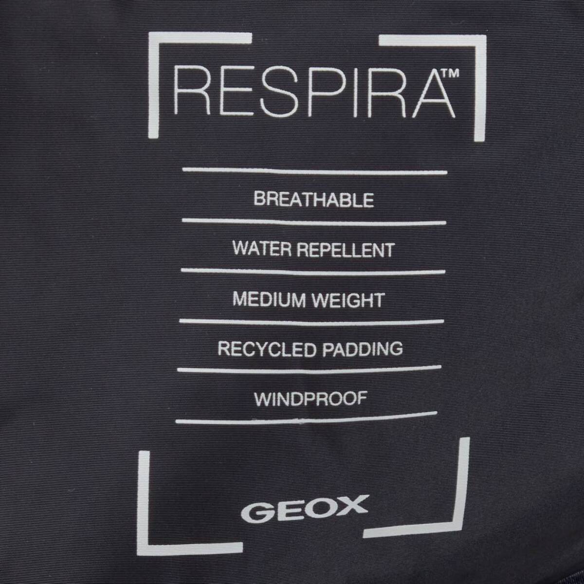 Abrigos Hombre de la marca GEOX  modelo M2620L T2882 M KENNET SHORT JKT AZUL