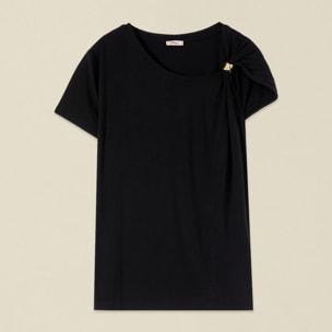 Oltre - Camiseta de un solo hombro con accesorio metálico - Negro