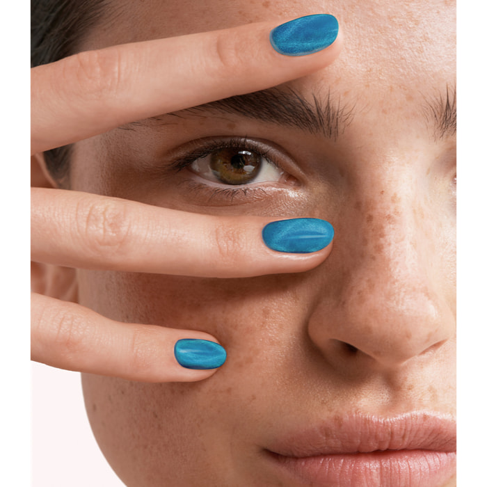 Vernis semi-permanent - Cat Eye Luminous Nebula - 15 ml