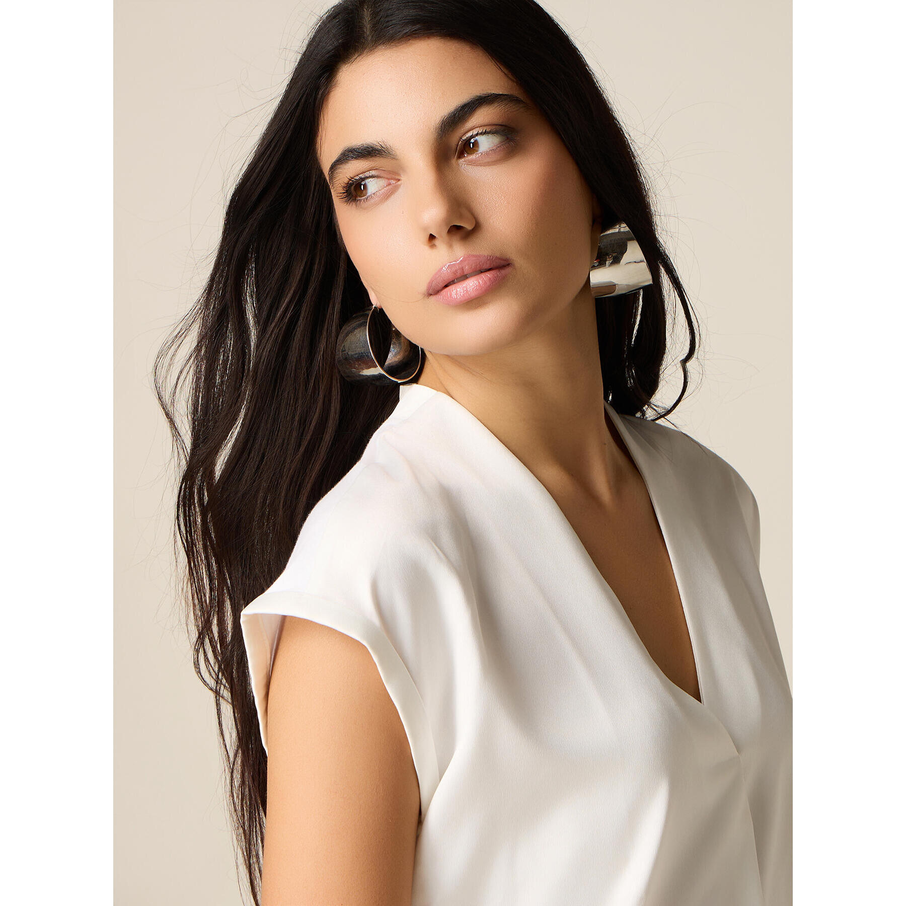 Oltre - Camiseta bimatérica con escote en V - Blanco