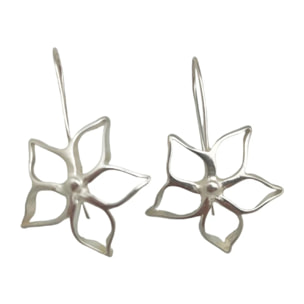 Pendiente gancho Irregular Blom G en plata chapado 10µ