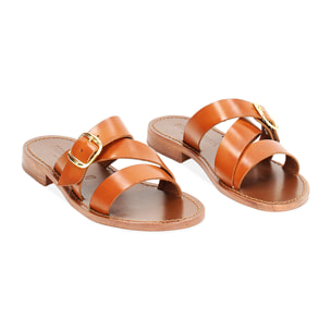 Sandali bassi cognac in vacchetta con fibbia