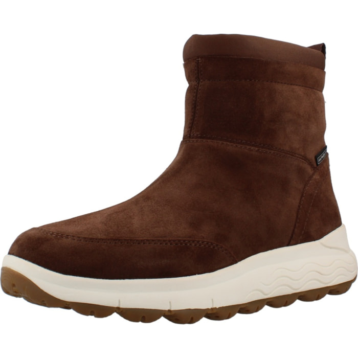 Botines Mujer de la marca GEOX  modelo D6626C 02211 D SPHERICA MARRON