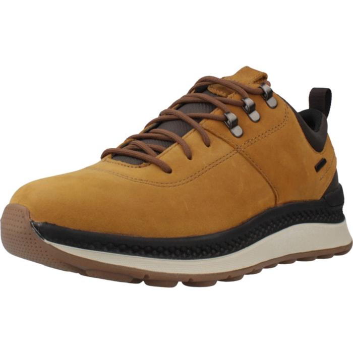 Sneakers de  Hombre de la marca GEOX  modelo U SPHERICA ACTIF X2 AMARILLO
