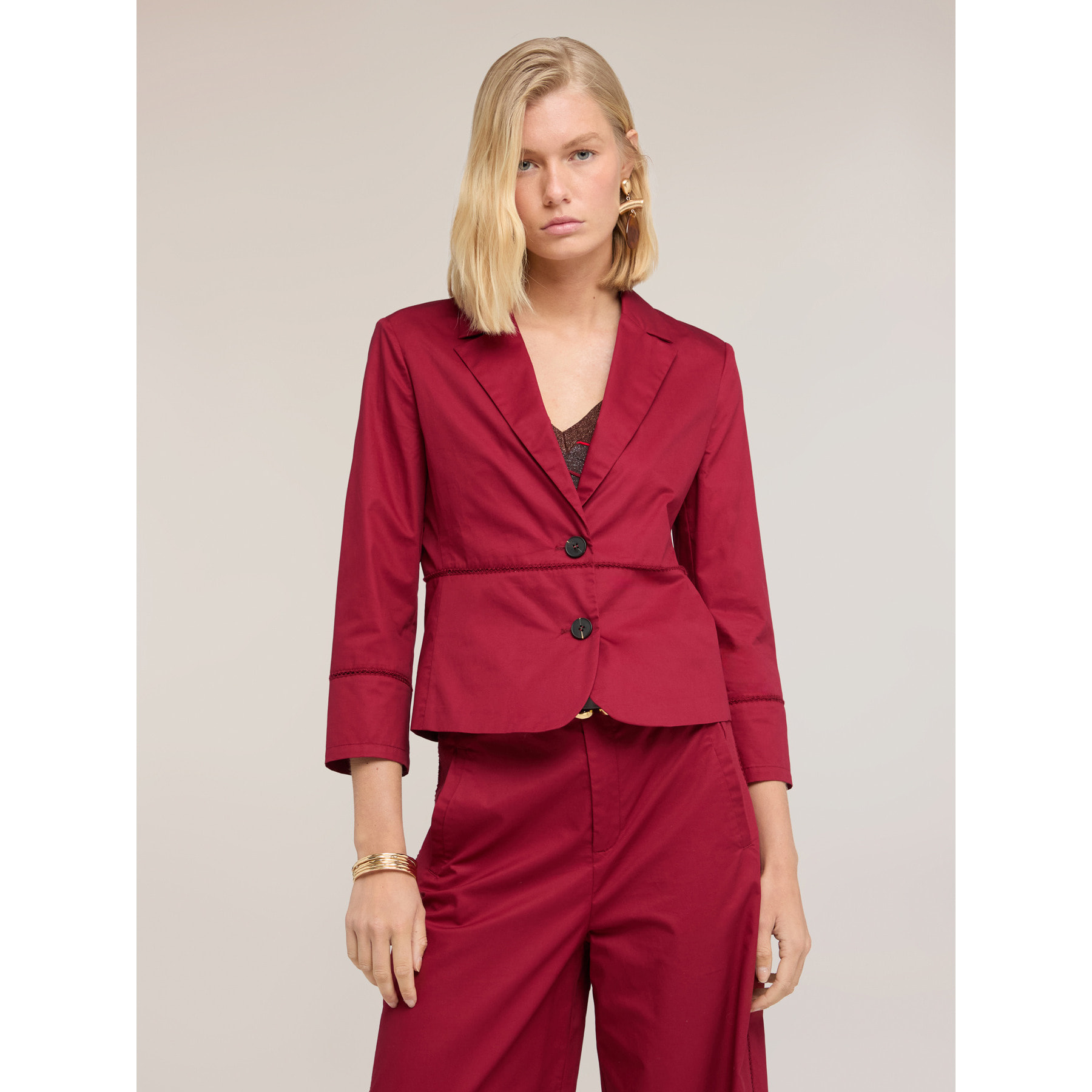 Motivi - Blazer de sarga de algodón con ajouré - Rojo