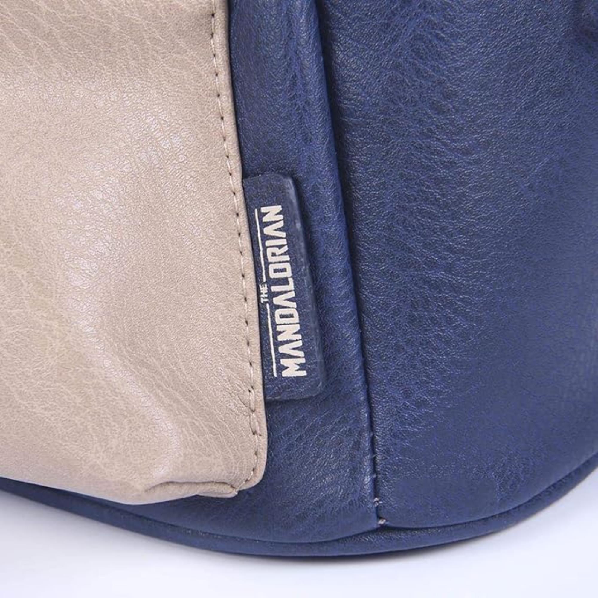 Mochila baby yoda 3d - licencia oficial star wars, multicolor, grande