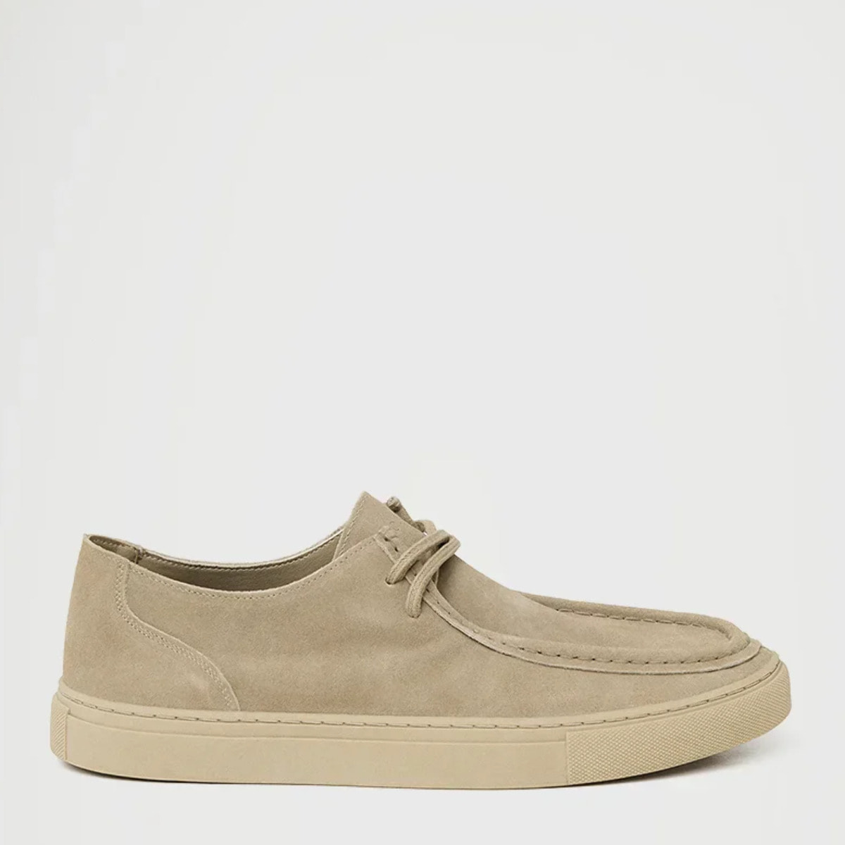 Zapato wallaby Marlon color arena de serraje con logo Polo Club
