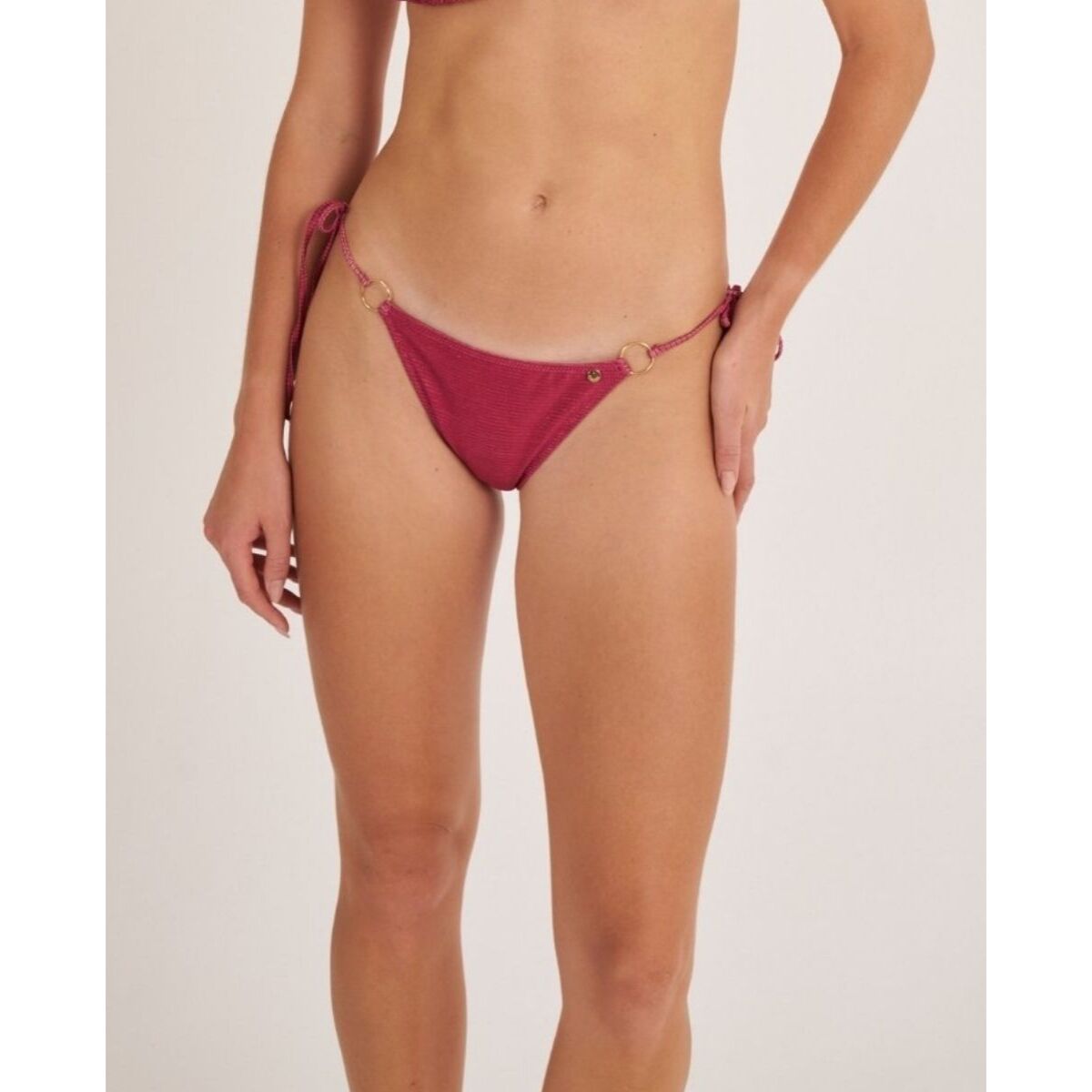 Gloss Bottom Aro