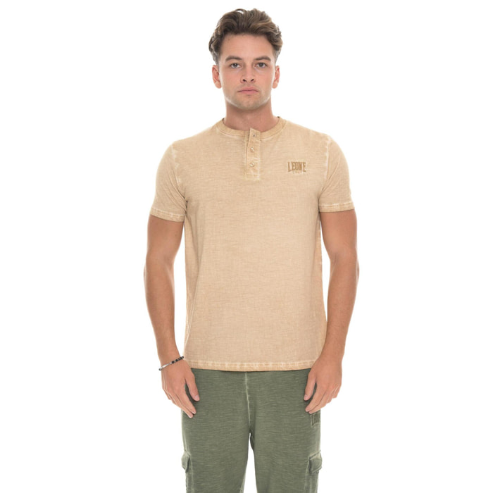 Camiseta de manga corta para hombre con efecto desgastado