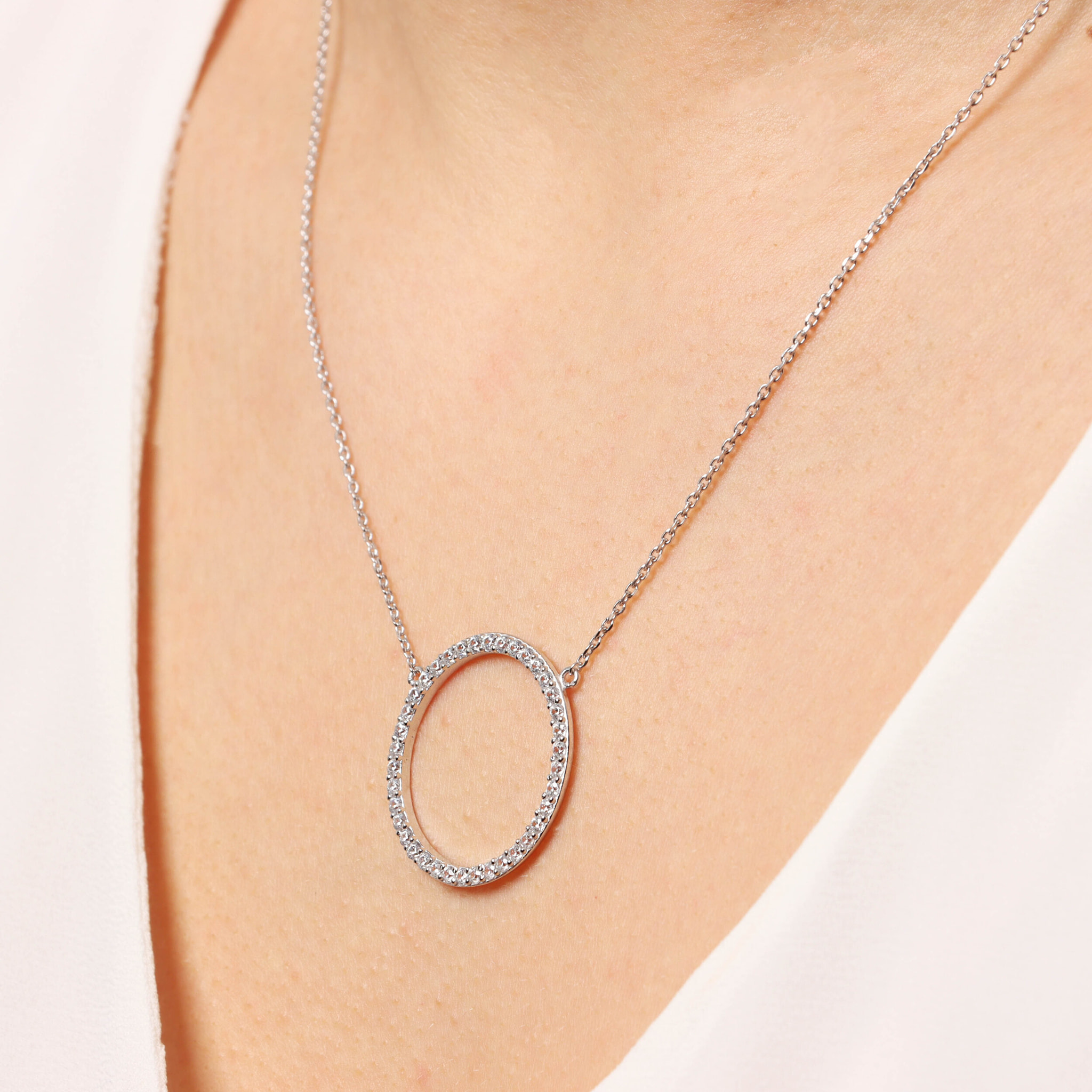 Collana con Cerchio in Cubic Zirconia in Argento 925 placcato Platino
