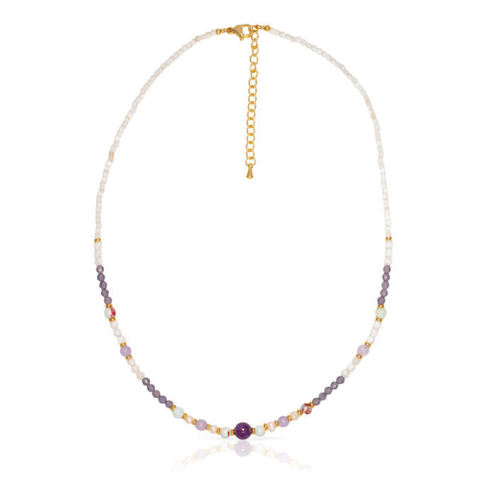 Collar de amatista, piedras Shoushan, conchas blancas y perlas naturales con cierre de mosquetón.