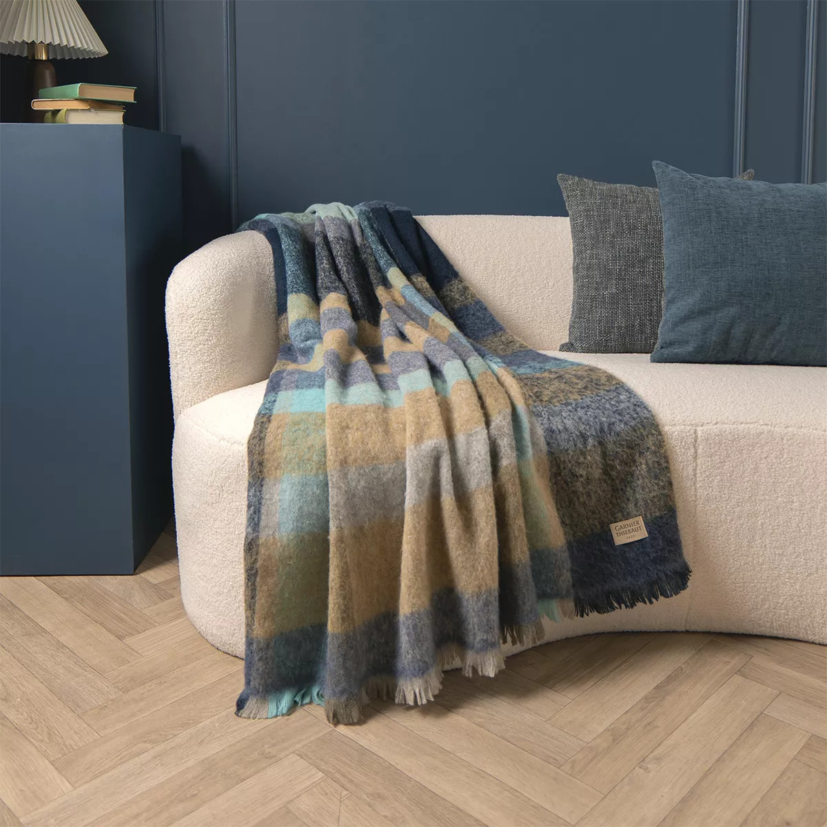 Plaid laine & autres fibres 200 g/m² motif jacquard bleu gris Mohaira irish blue