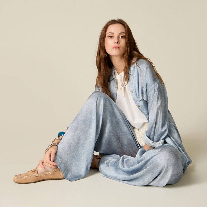 Oltre - Pantaloni palazzo in raso effetto denim - Azzurro