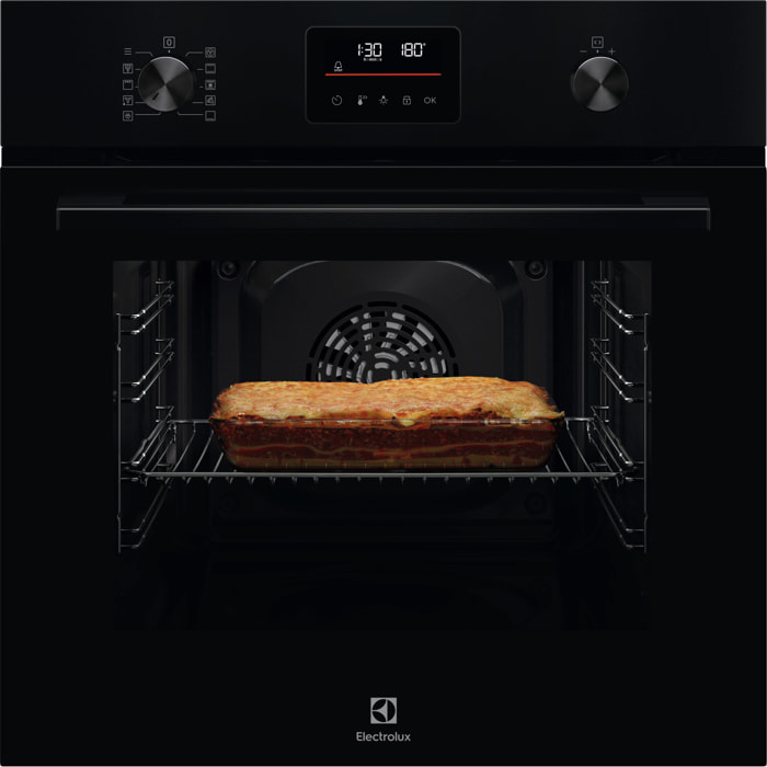 Electrolux Forno Multifunzione SurroundCook® Serie 300 con pulizia pirolitica Y4POF06BK