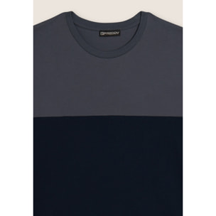 T-shirt colour block con stampa sulla spalla