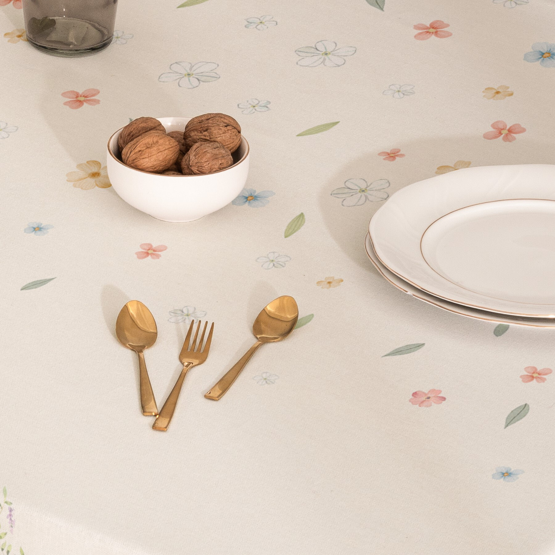 Nappe imprimée anti-tâches ORION VERT
