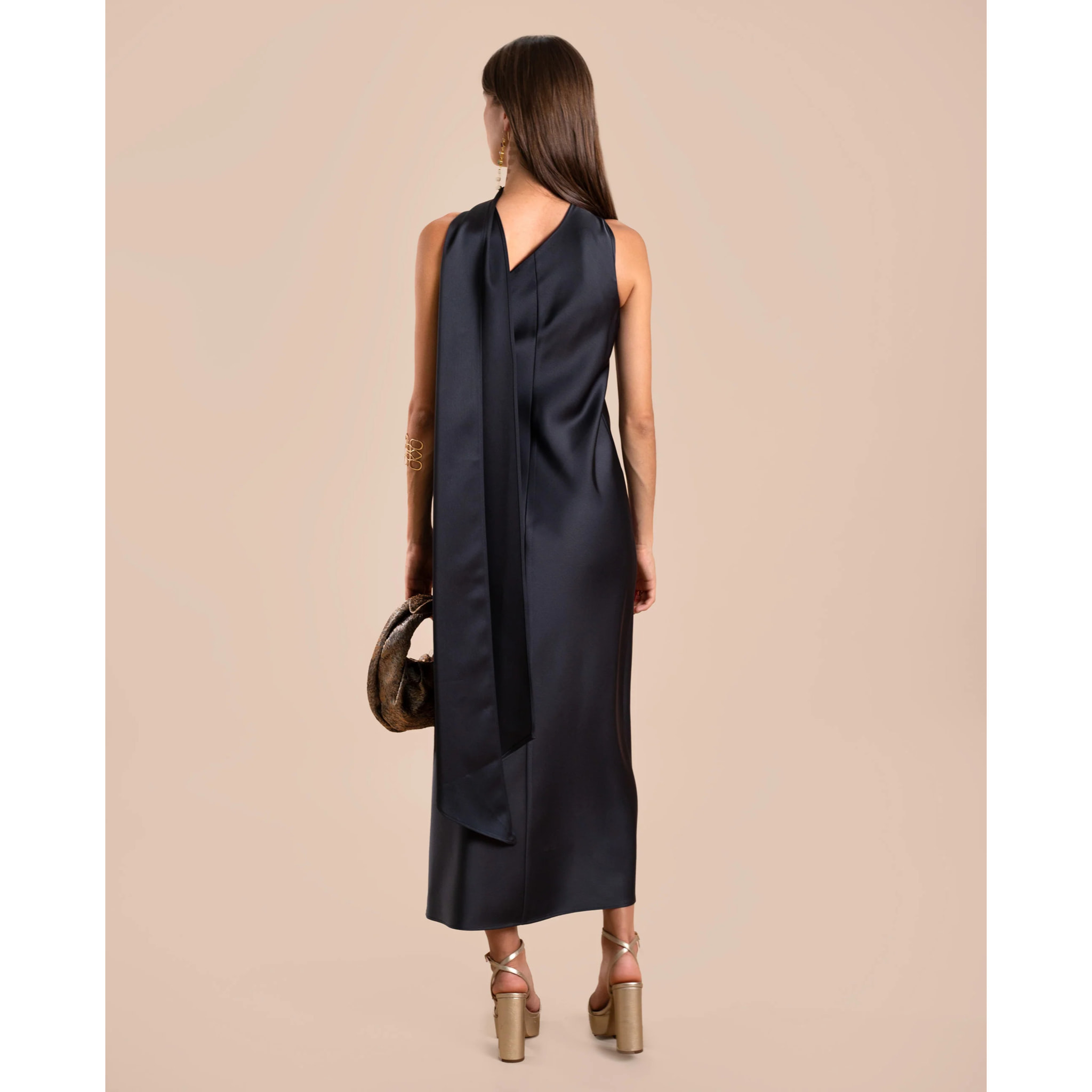 Vestido midi asimétrico con lazada