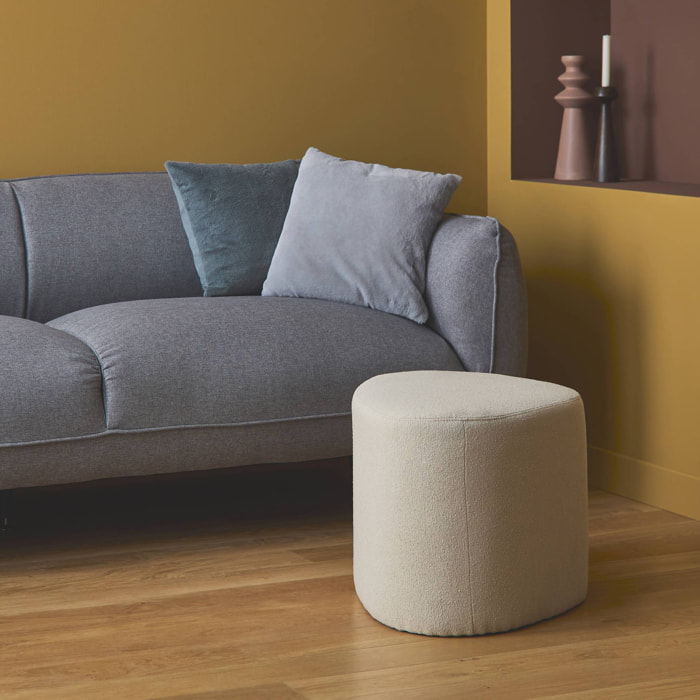 tabouret. pouf en forme de galet en tissu beige. TAO L 60 x P 44 x H 40cm