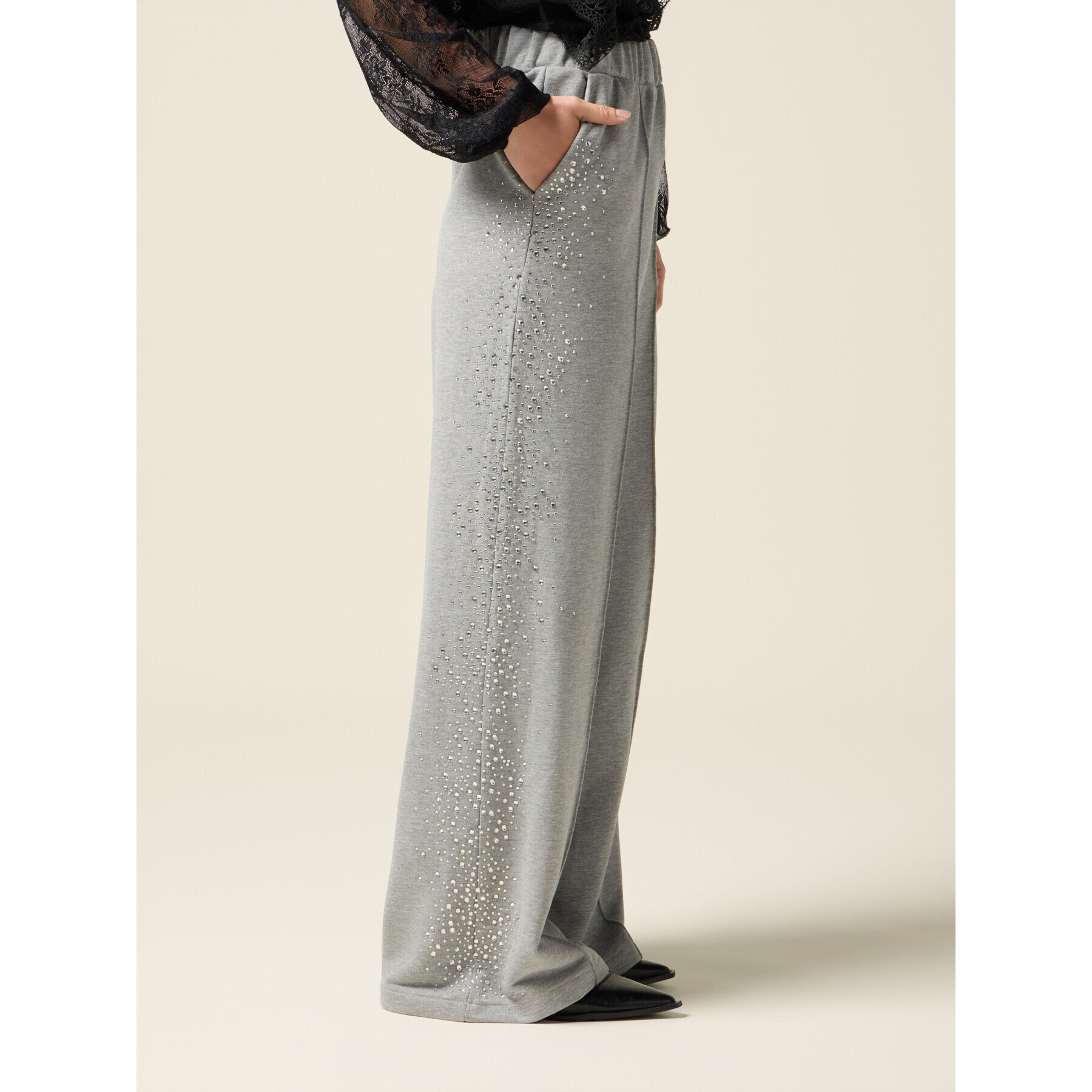 Oltre - Pantalones palazzo de felpa con cristales - Gris