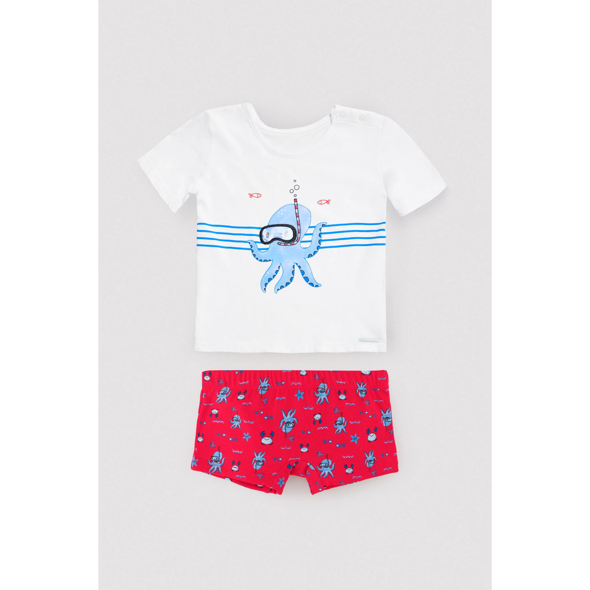 Set tessile con maglietta a maniche corte