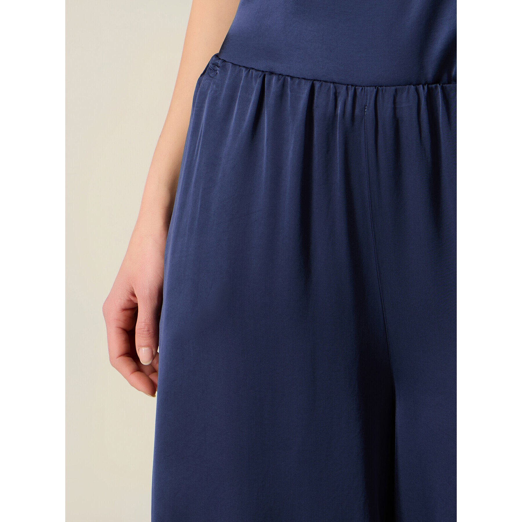 Oltre - Pantaloni palazzo in raso di viscosa - Blu