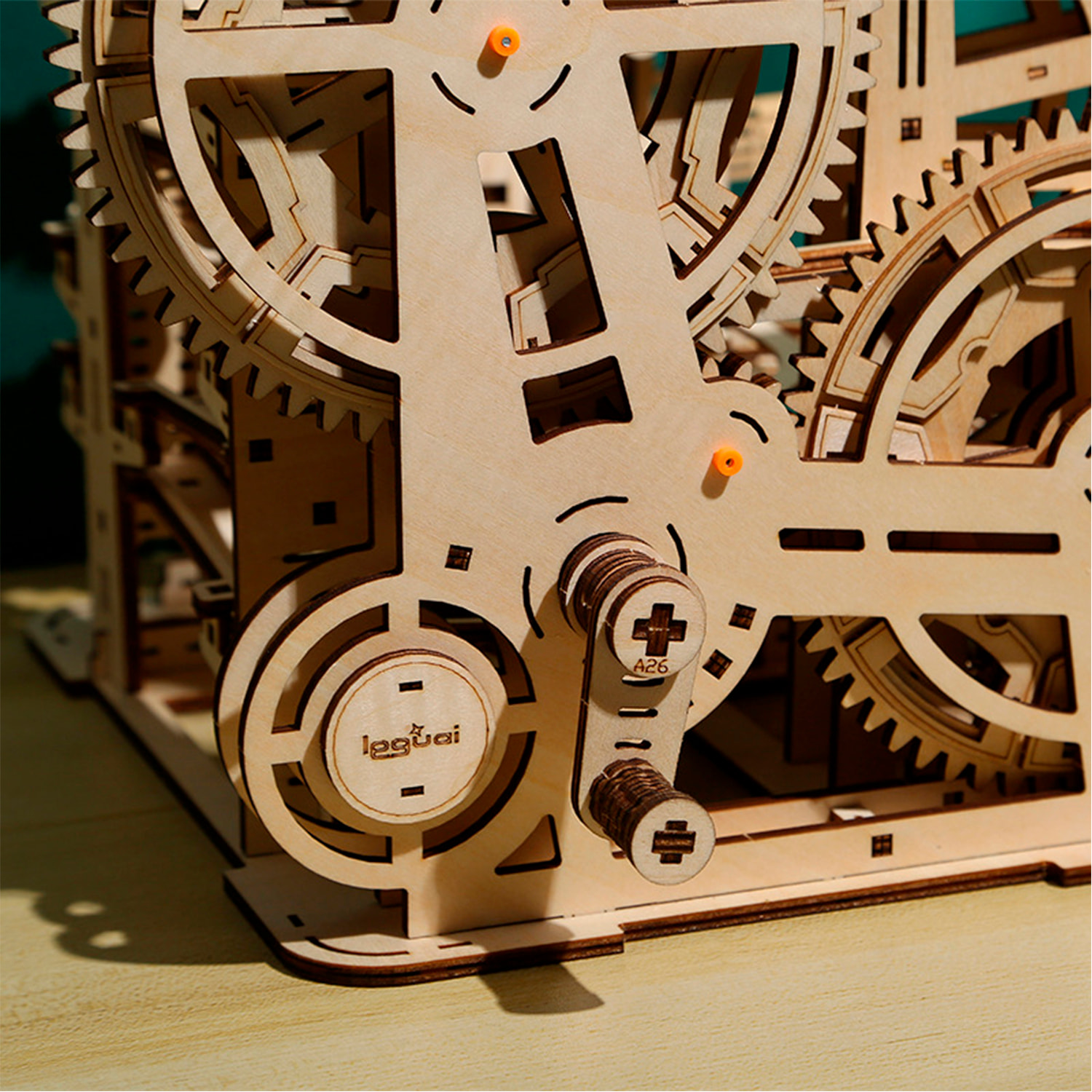 Maqueta de Madera 3D, diseño de Laberinto para canicas con movimiento mecánico. 369 piezas.