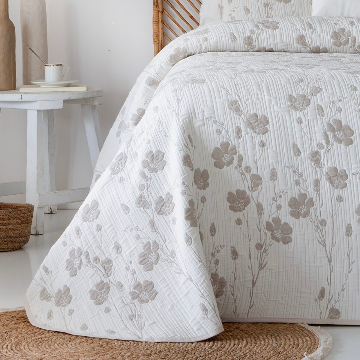 COLCHA JACQUARD BRISALIABEIGE