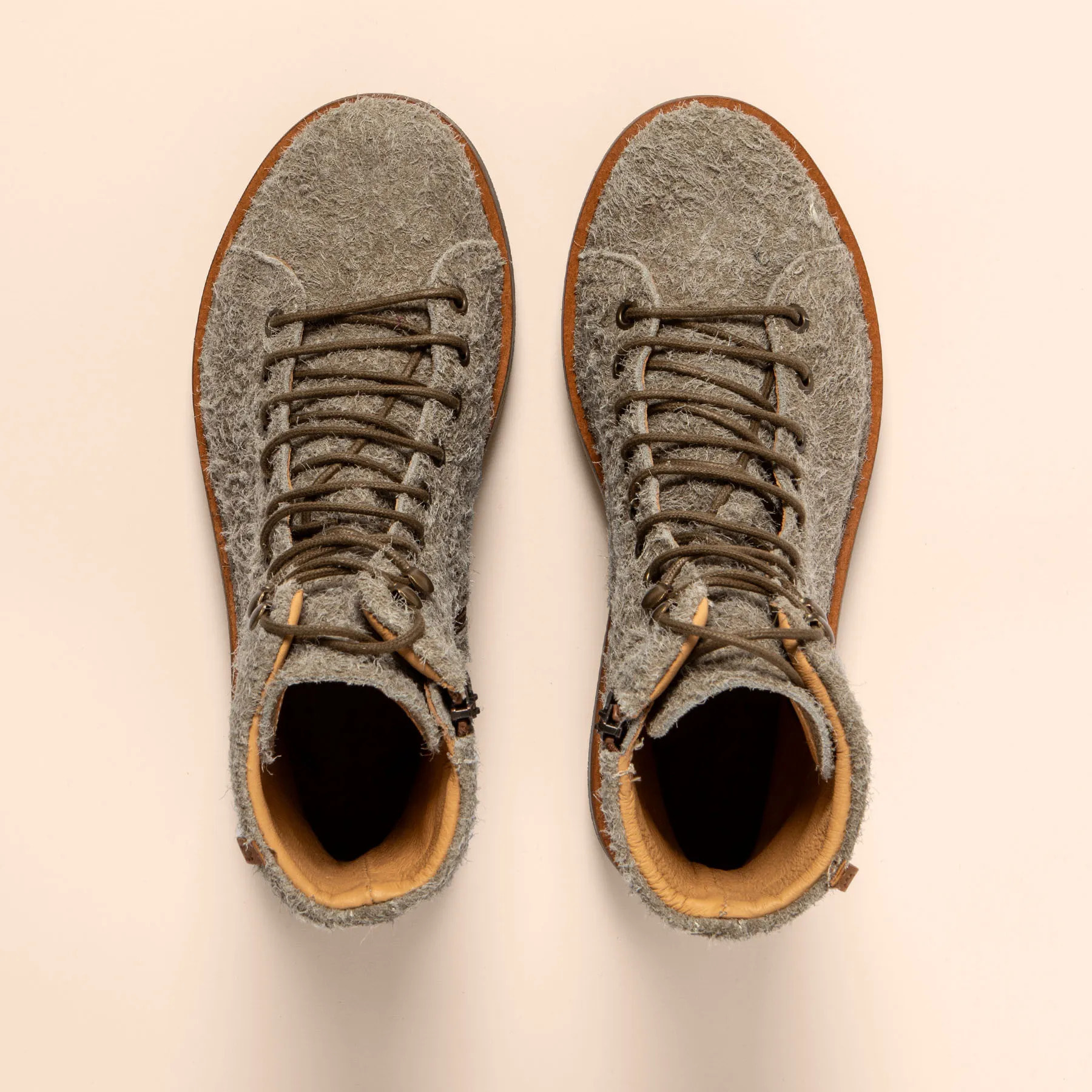 Botines N5572P WULF TAUPE/VOLCANO color Wulf taupe