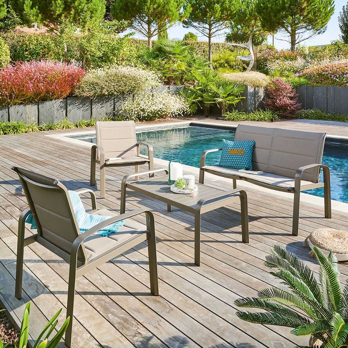 Salon de jardin Elyn Noisette & Praline