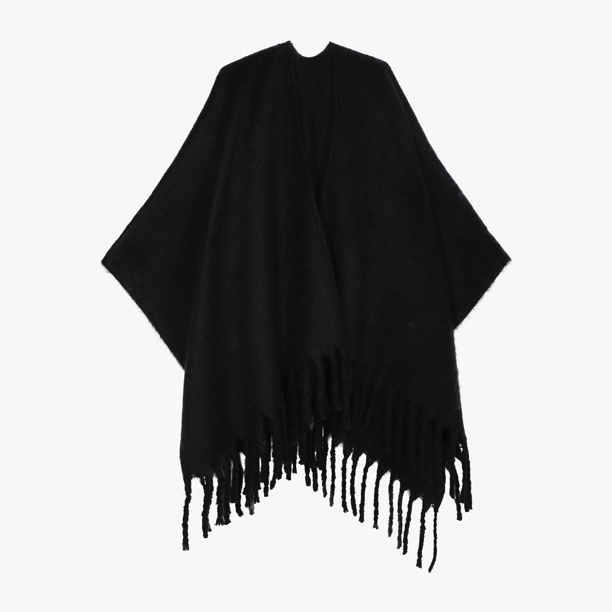 Mantella con Dettaglio di Frange