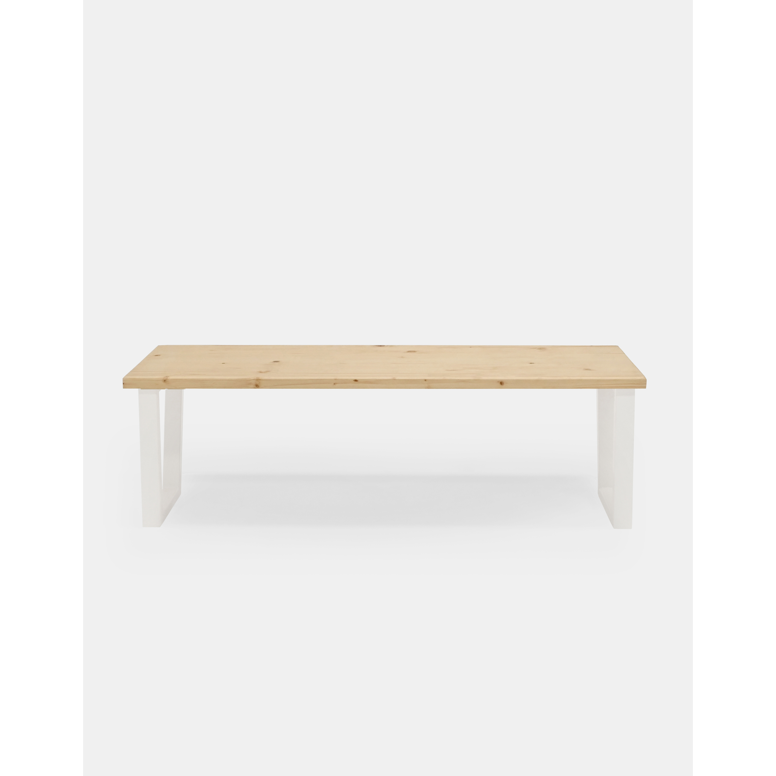 Banc en bois massif de ton naturel et pieds en fer blanc de différentes tailles