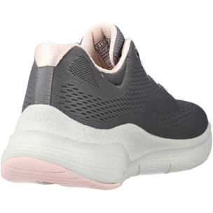 SNEAKERS SKECHERS ARCH FIT - BIG APPEAL