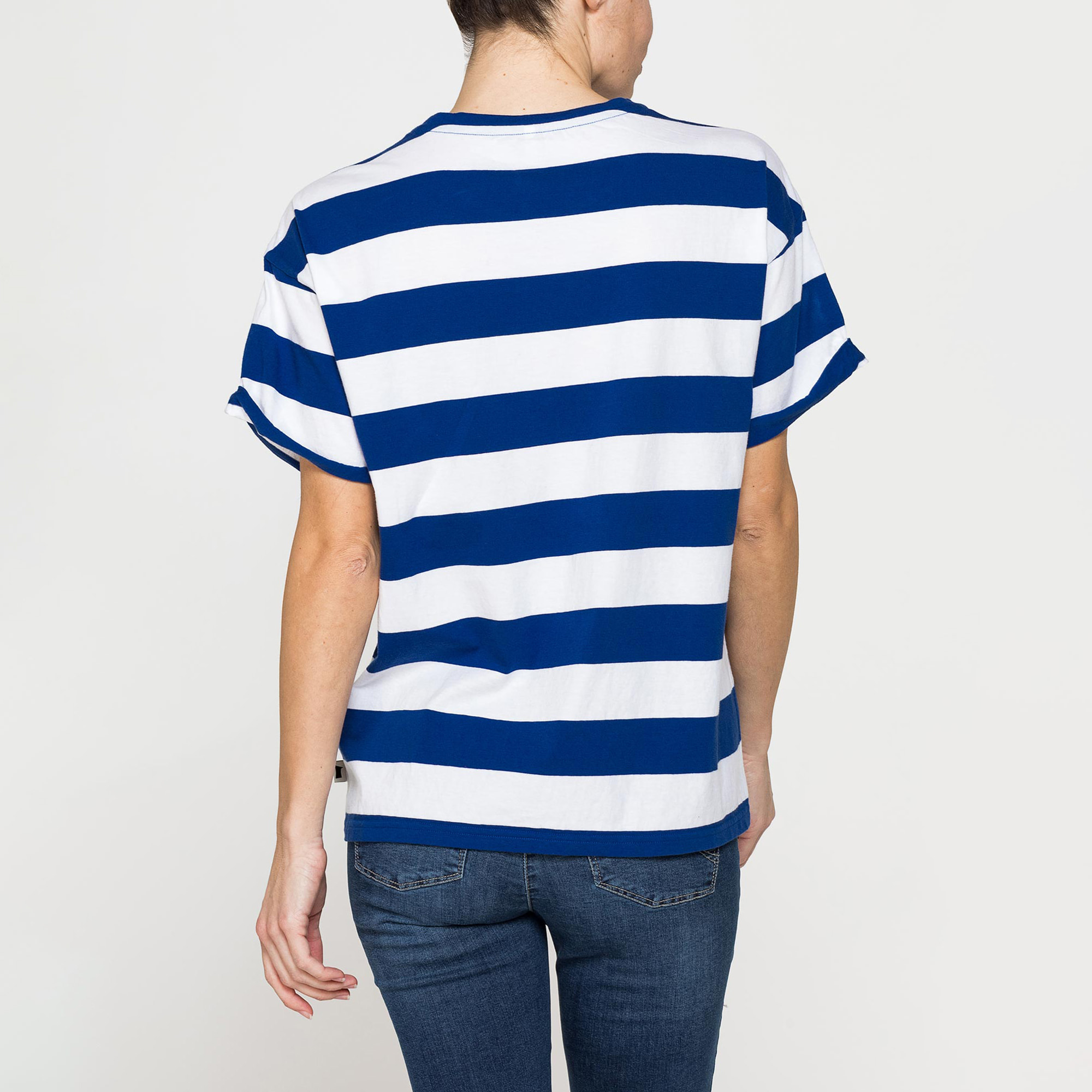 T-SHIRT OVERSIZE MODELLO BOYFRIEND A RIGHE