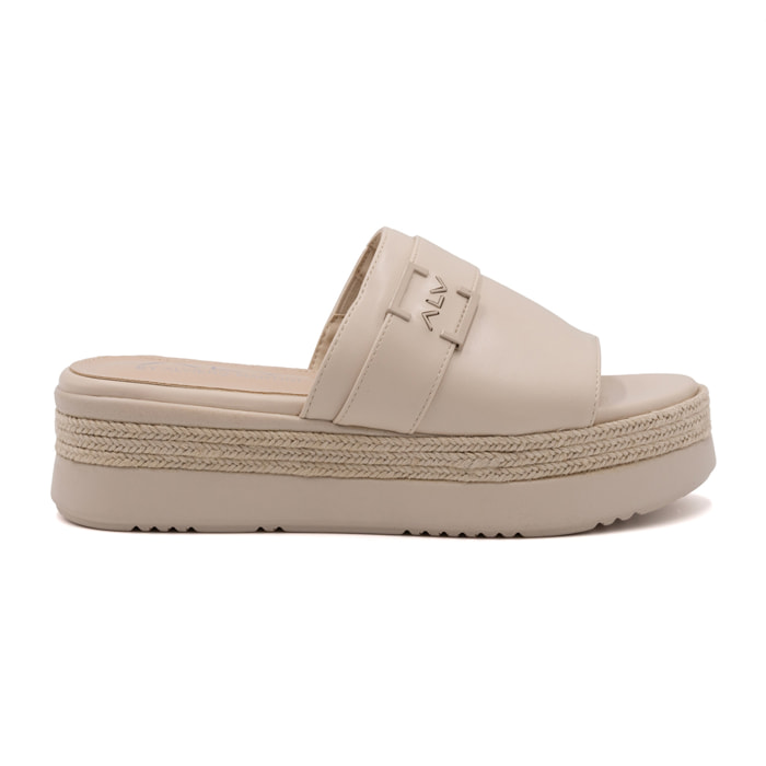 ALV by Alviero Martini Sandali