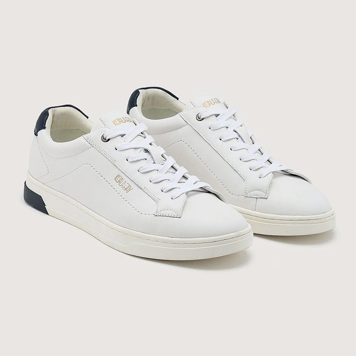 Zapatillas Deportivas Blancas - Ares