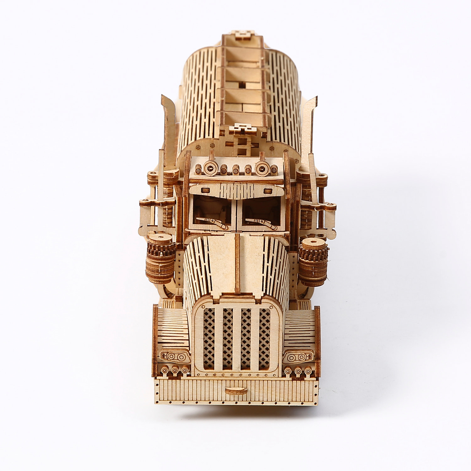 Maqueta de Madera 3D, diseño de Camión Cisterna con movimiento mecánico. 307 piezas.