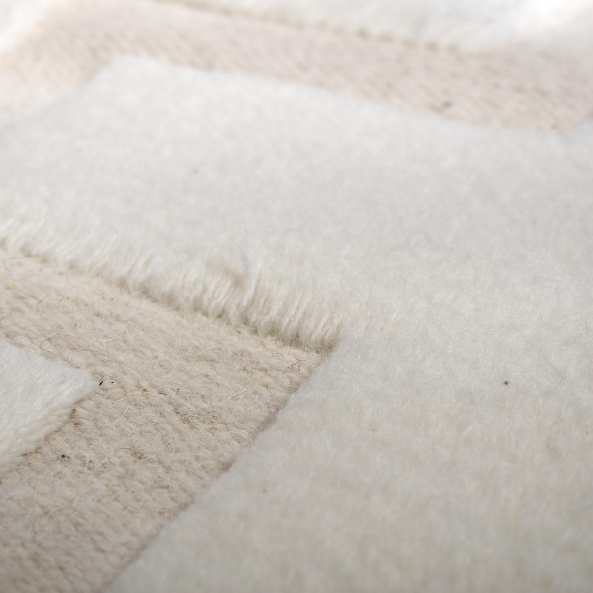 Authentique tapis Noué main en relief en laine