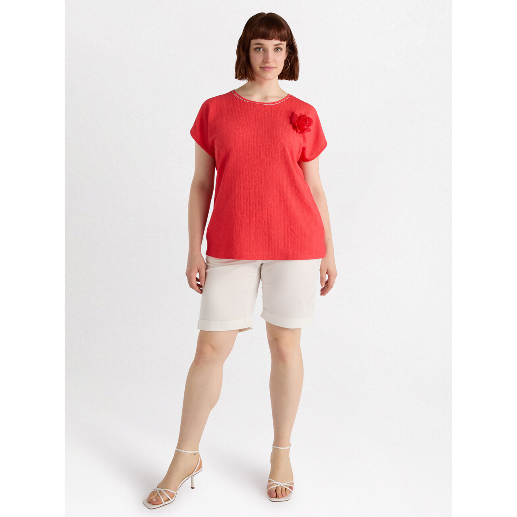 Fiorella Rubino - Blusa de crepón con flor - Naranja sol