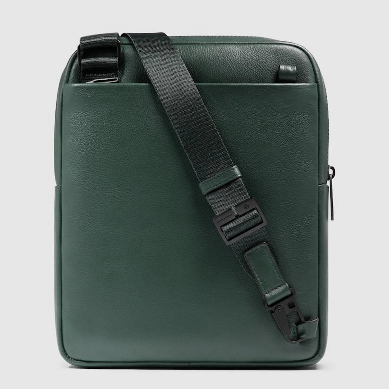 Piquadro Borsello in pelle porta iPad®, schermato con protezione RFID