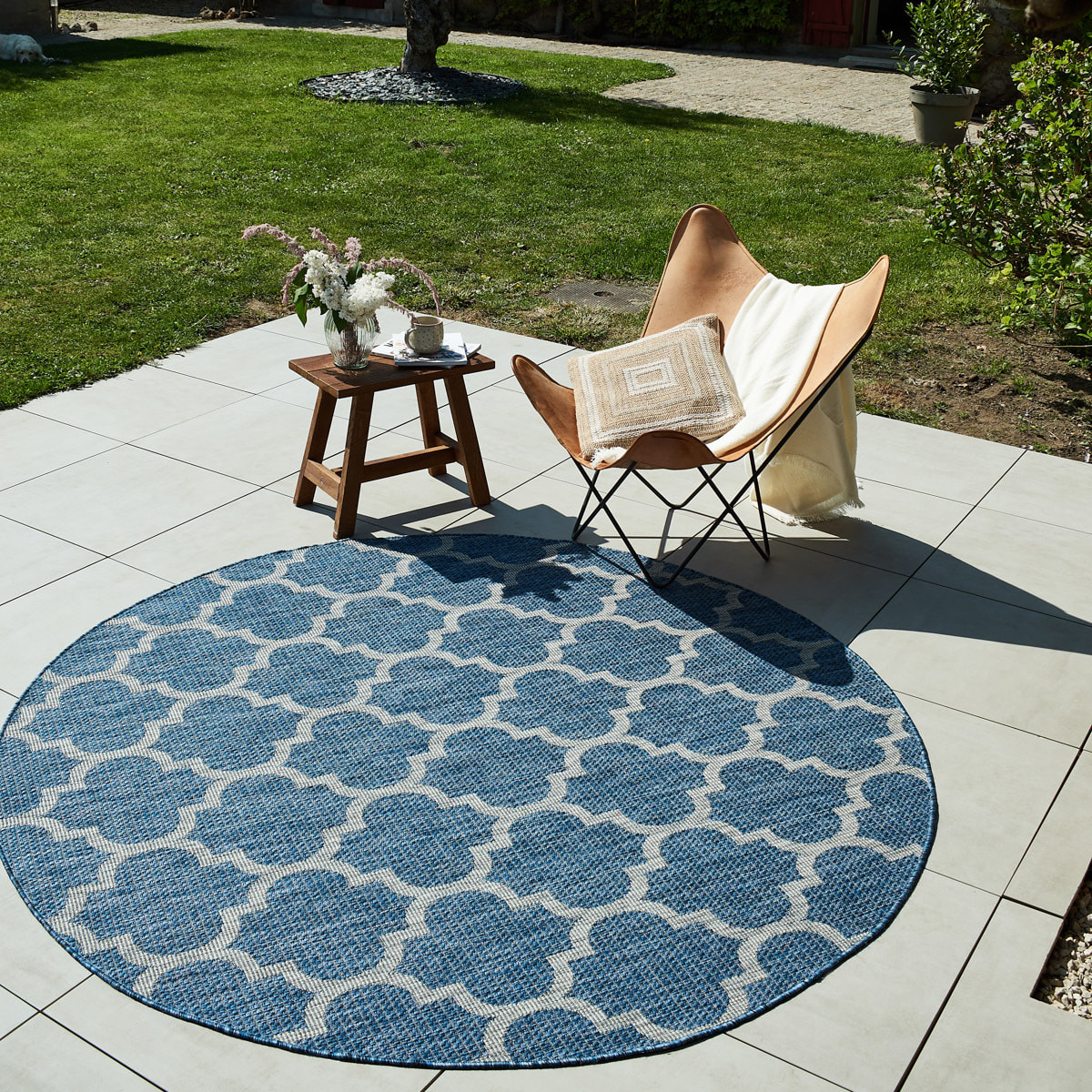 Moa- tapis d'extérieur rond bleu à motif gris