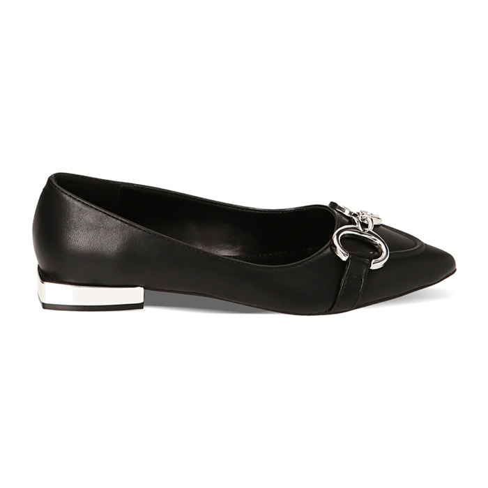 Ballerine nere con staffa