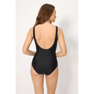 Costume da donna modellante