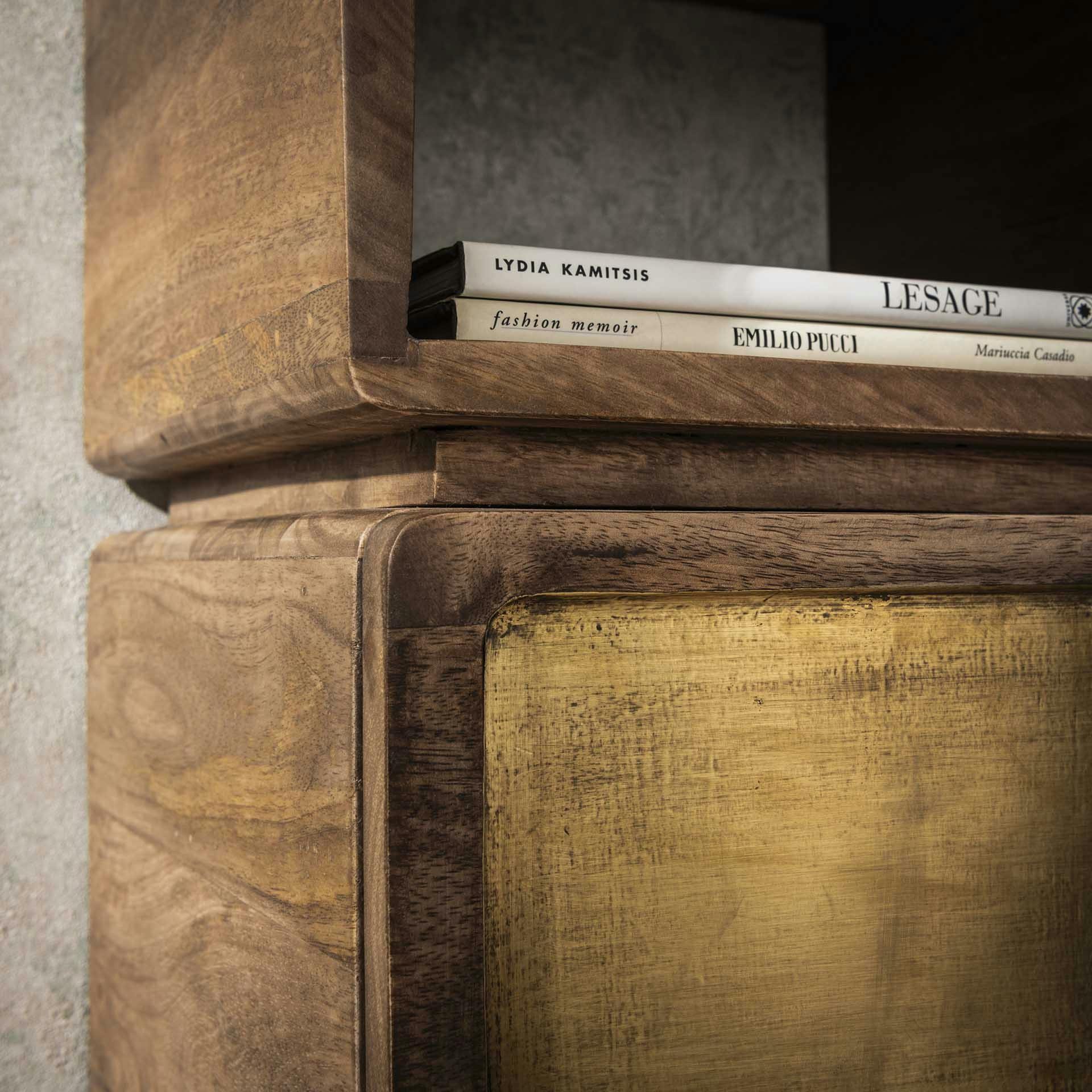 Table de nuit murale en bois de manguier forme cube, 1 tiroir finition cuivrée VARA