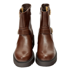 Stivaletti in simil pelle con fondo in gomma