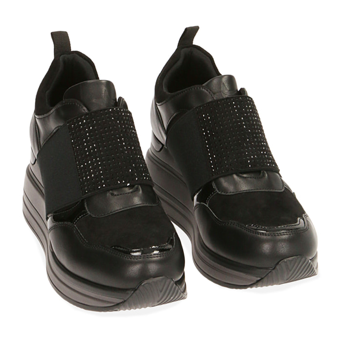 Slip-ons microfibra negro cuña 6 cm